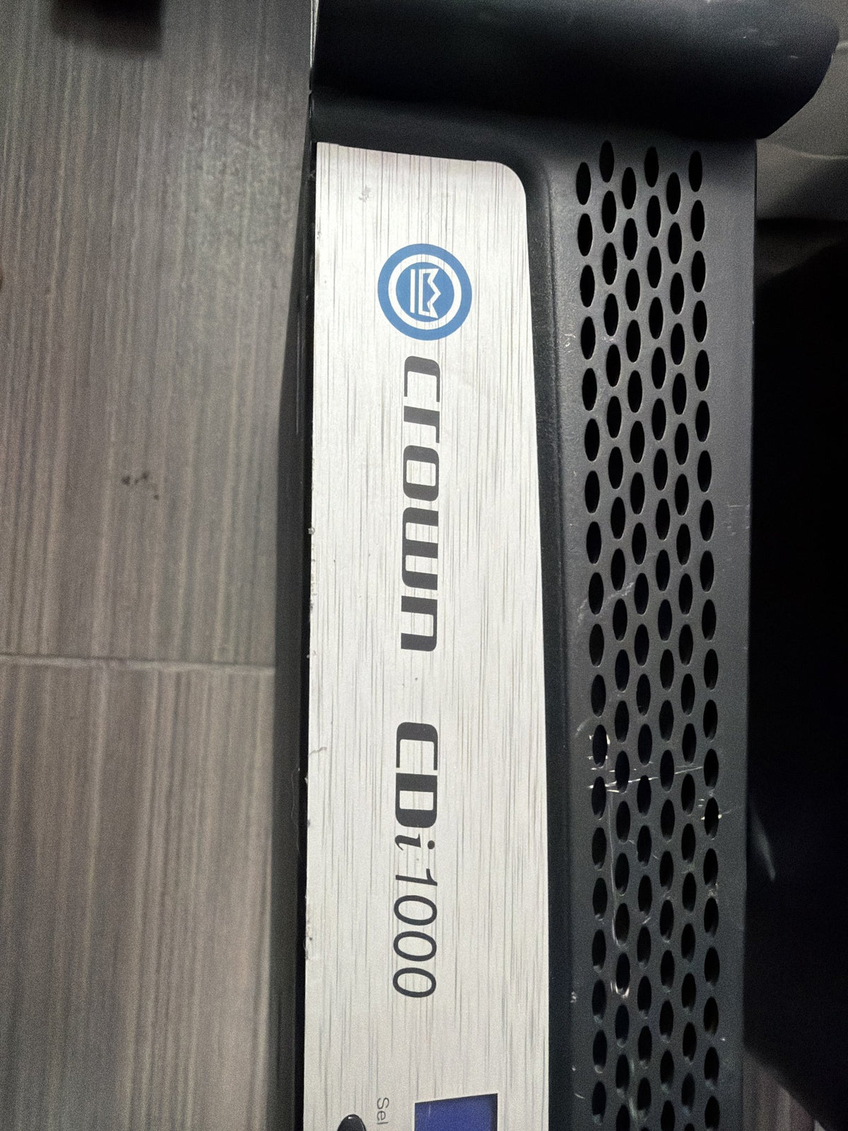 Crown CDi 1000 power amplifier (used)